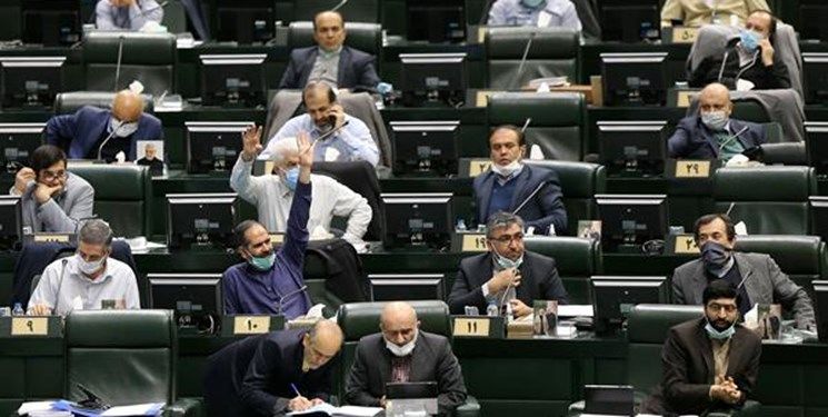 نمایندگان از پاسخ وزیر کار قانع نشدند