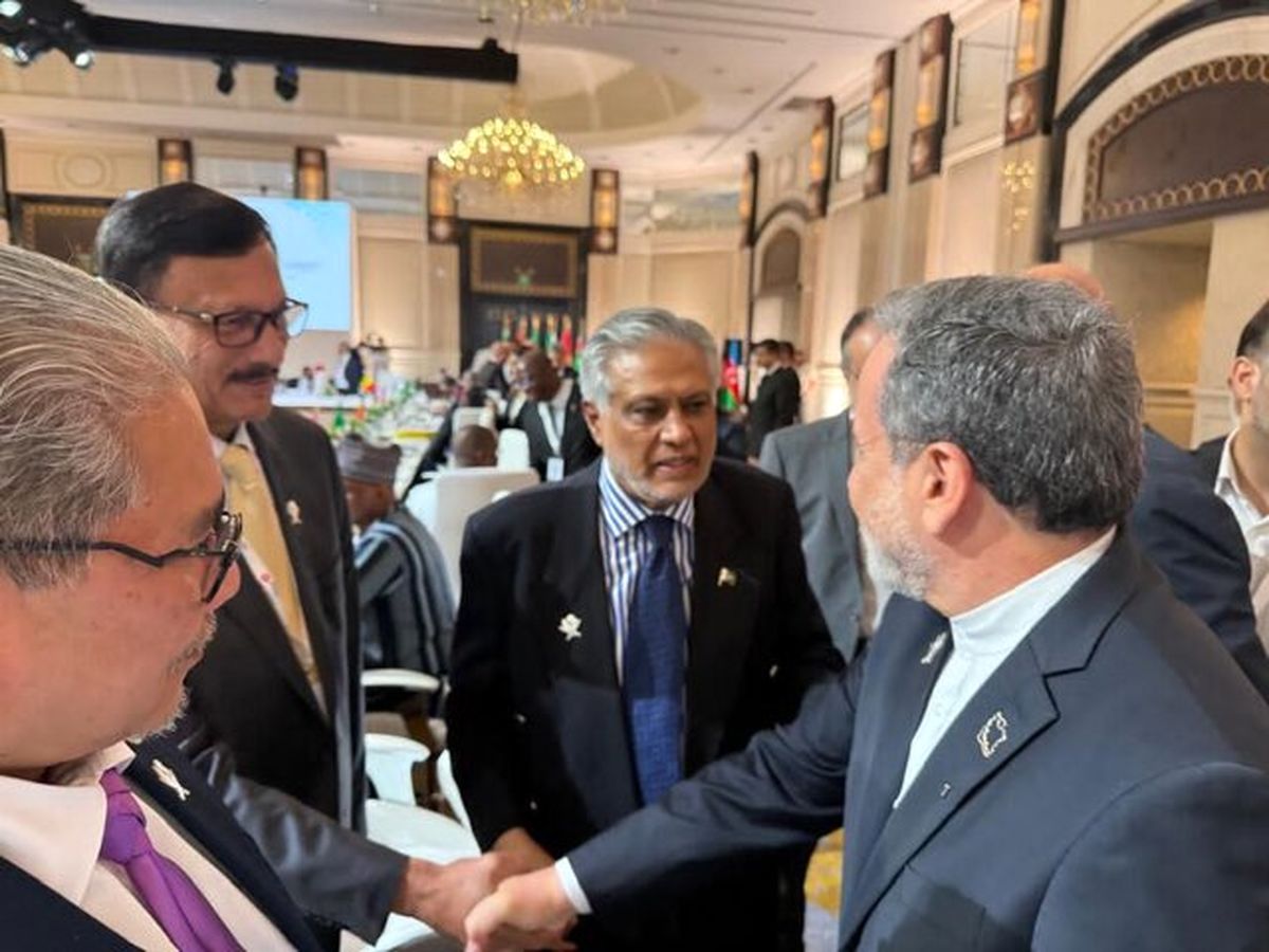 رایزنی های عراقچی در قطر