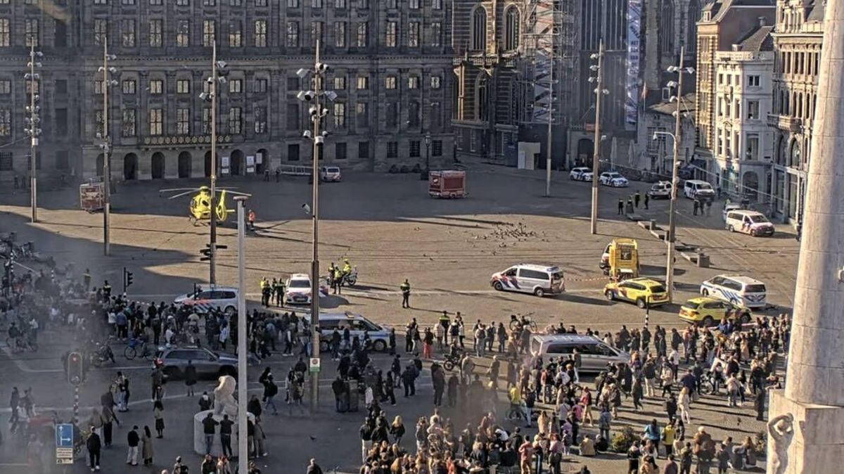 حمله با چاقو در آمستردام؛ پنج نفر زخمی شدند  