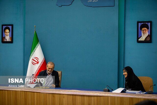 پزشکیان در جلسه شورای‌ عالی مسکن: برای ساخت مسکن محرومان با مشارکت خیرین و مردم اقدام خواهیم کرد