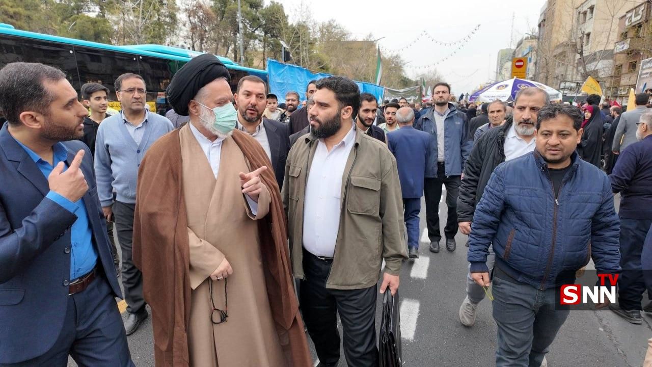 حضور سید مصطفی خامنه ای فرزند رهبر انقلاب در راهپیمایی روز قدس +عکس