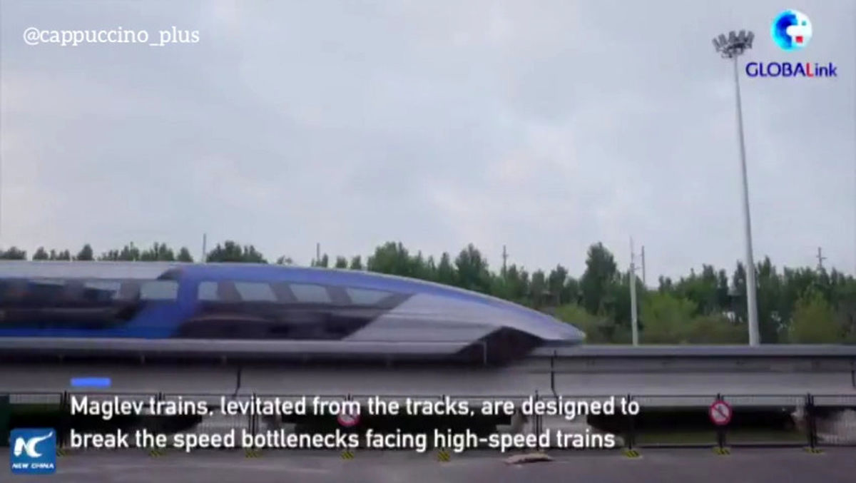 تست قطار برقی خودران و بی‌‌ریل در چین +فیلم