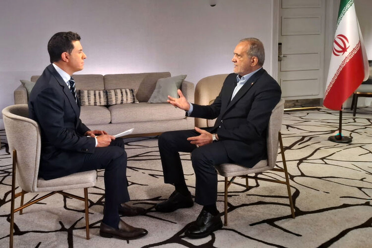 پزشکیان: اگر تحریمها رفع شوند، امکان گفتوگو و مذاکره وجود دارد