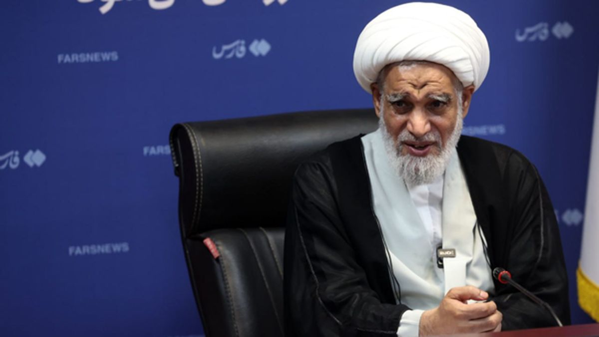 آیت الله کعبی: دشمنی آمریکا با ظاهر‌بینی و ساده‌نگری به پایان نمی‌رسد