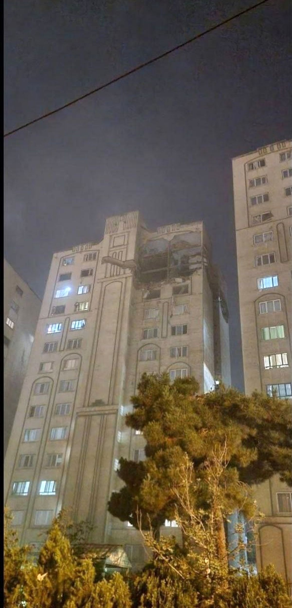 تصاویری که هم اکنون در فاضی مجازی منتشر شده است /وقوع انفجار در تهران