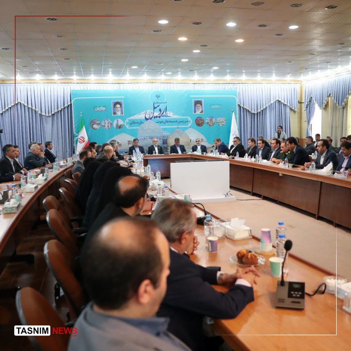 پزشکیان: جوانان ما هرکدام مثل معادن طلا هستند