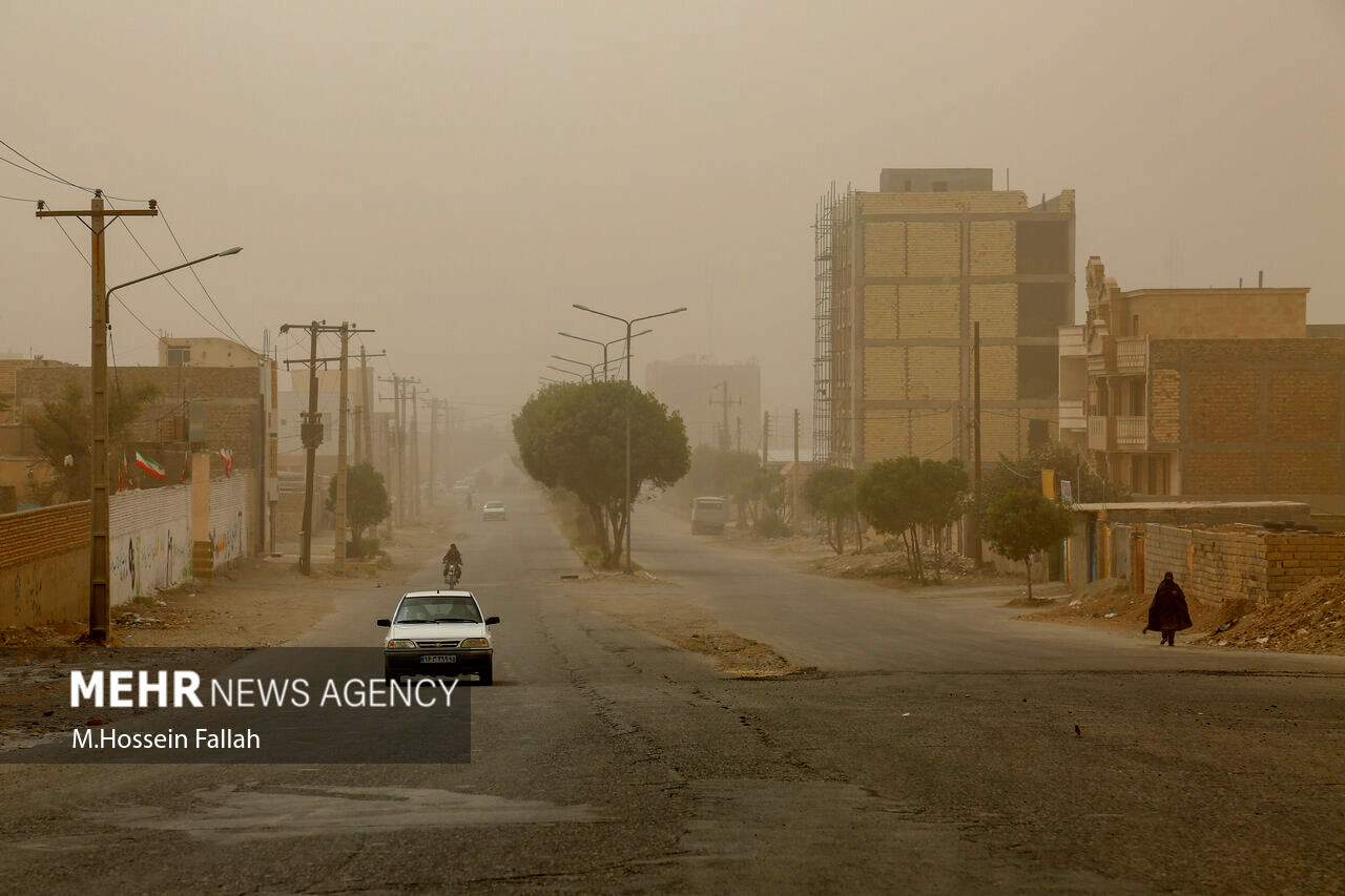 تصاویر: ایرانشهر در تسخیر ریزگردها