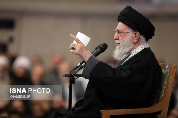 تصاویر: دیدار خانواده شهدای اقتدار با رهبر انقلاب