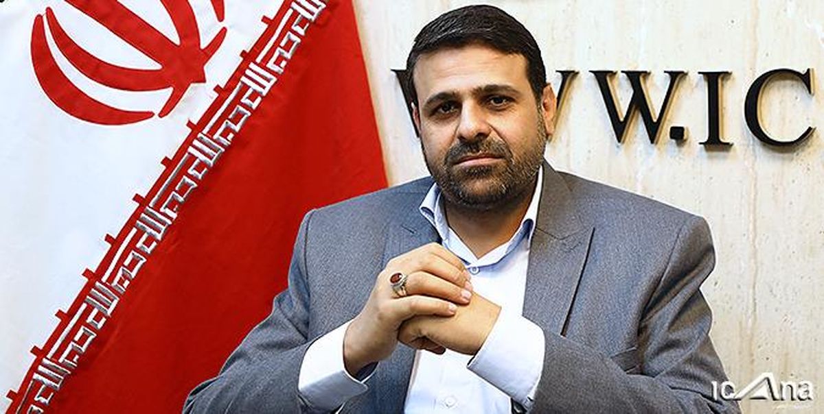 نادری: دیپلماسی امیرعبداللهیان ایران را پیرامون غرب تعریف نمی کند