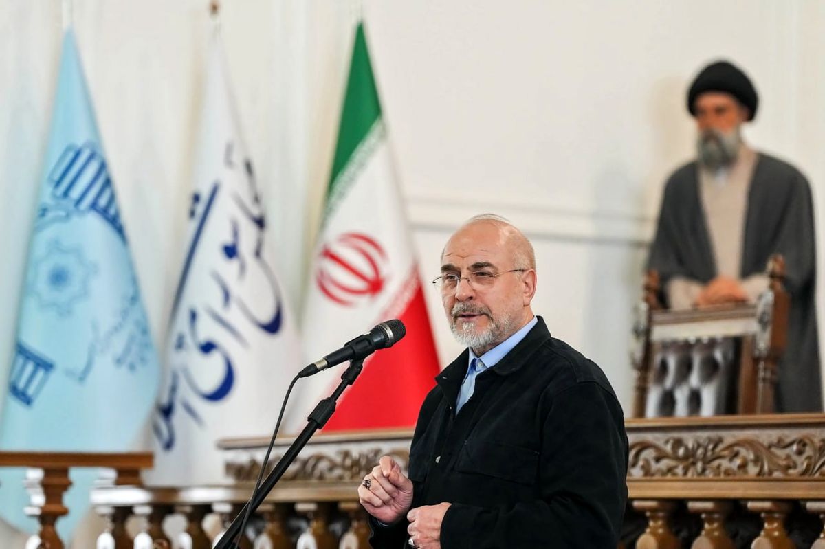 قالیباف: بازار و اصناف یکی از ارکان مهمی هستند که در پیشرفت ملی کشور نقش پیشران دارند /ما در کشور سه قوه نداریم چهار قوه داریم