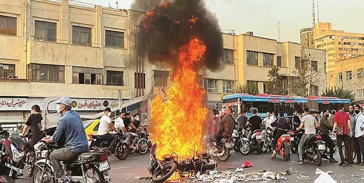 فیلم دوربین مدار بسته اقدامات مجرمانه از دستگیر‌شدگان اغتشاشات اخیر