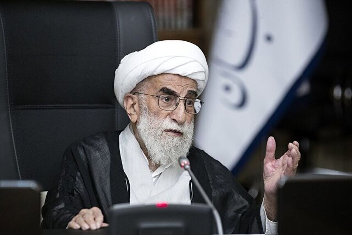آیت‌الله جنتی: مشکلات جهان ناشی از منفعت‌طلبی غرب است