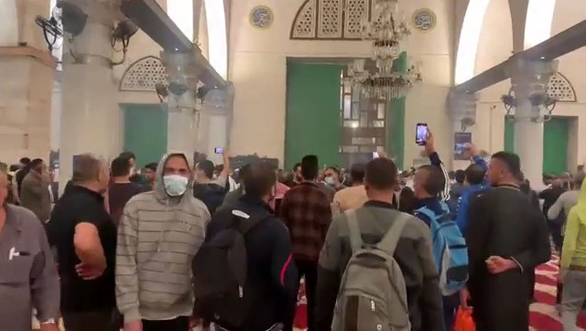 حمله به نمازگزاران روزهدار در مسجد الاقصی /افزایش زخمیهای فلسطینی+فیلم