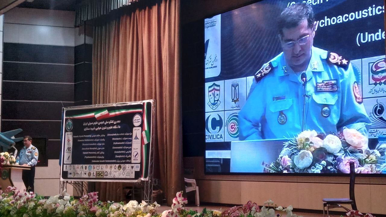 معاون وزیردفاع: در ساخت پهپاد و موشک وابسته نیستیم