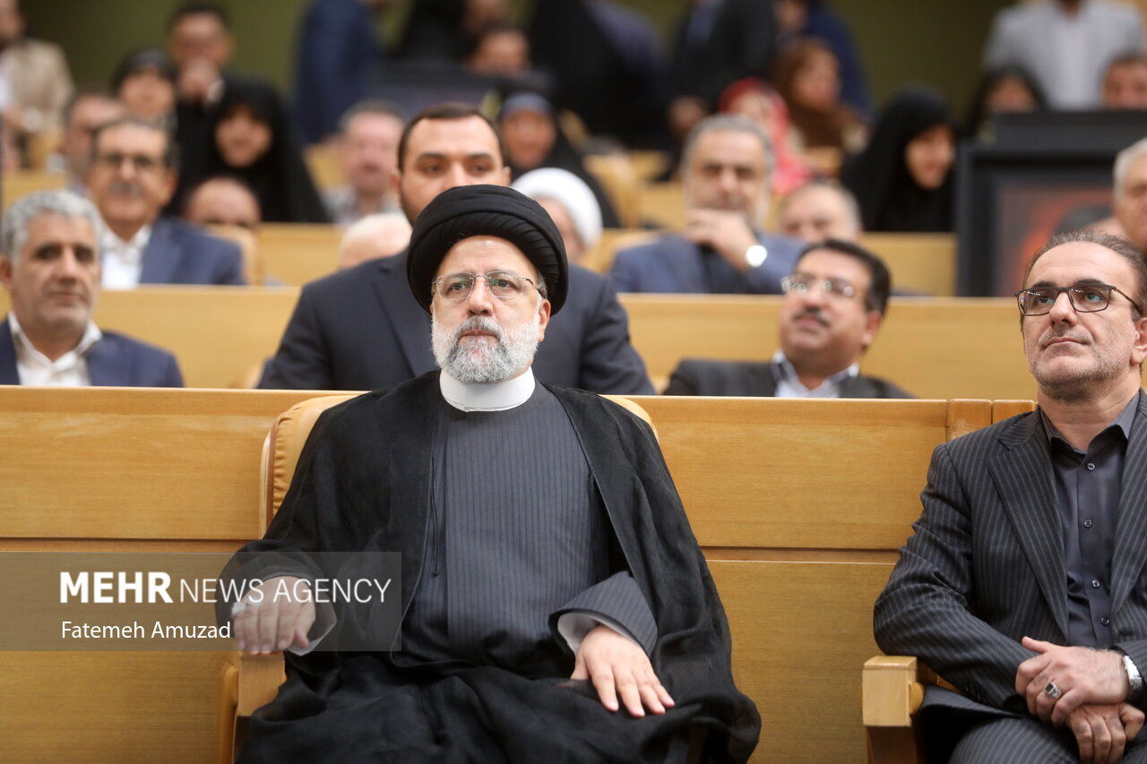 مراسم بزرگداشت روز پزشک با حضور رئیسی