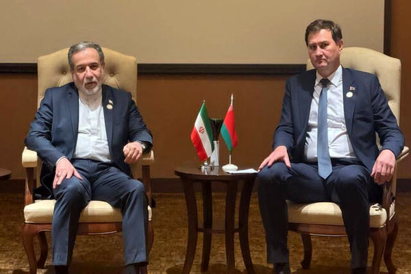 عراقچی: اقدام سه کشور اروپایی در اسنپ‌بک غیرقانونی است