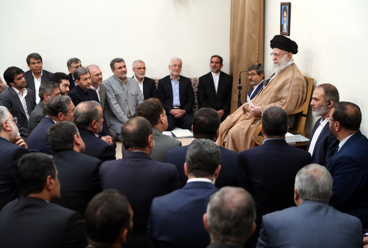 رهبر انقلاب: از ظرفیت عظیم نیروی انسانی جوان و کارآمد باید برای پیشرفت کشور بهترین استفاده را کرد