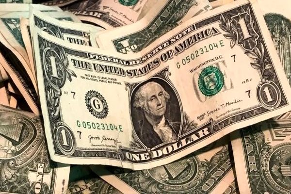 افزایش انفجاری قیمت دلار ۱۱ آبان | چرا قیمت دلار ناگهان بالا رفت؟ 