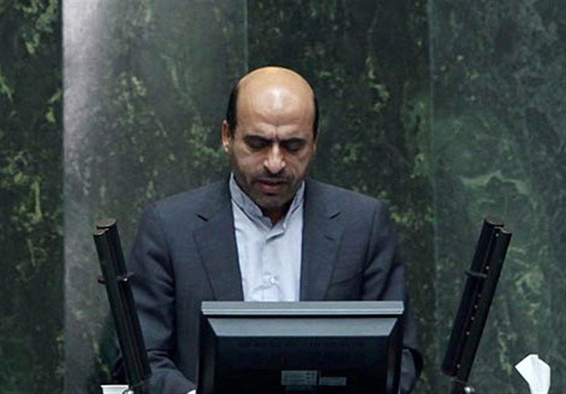 تذکر نماینده مجلس درباره شهریه هنگفت مدارس غیرانتفاعی