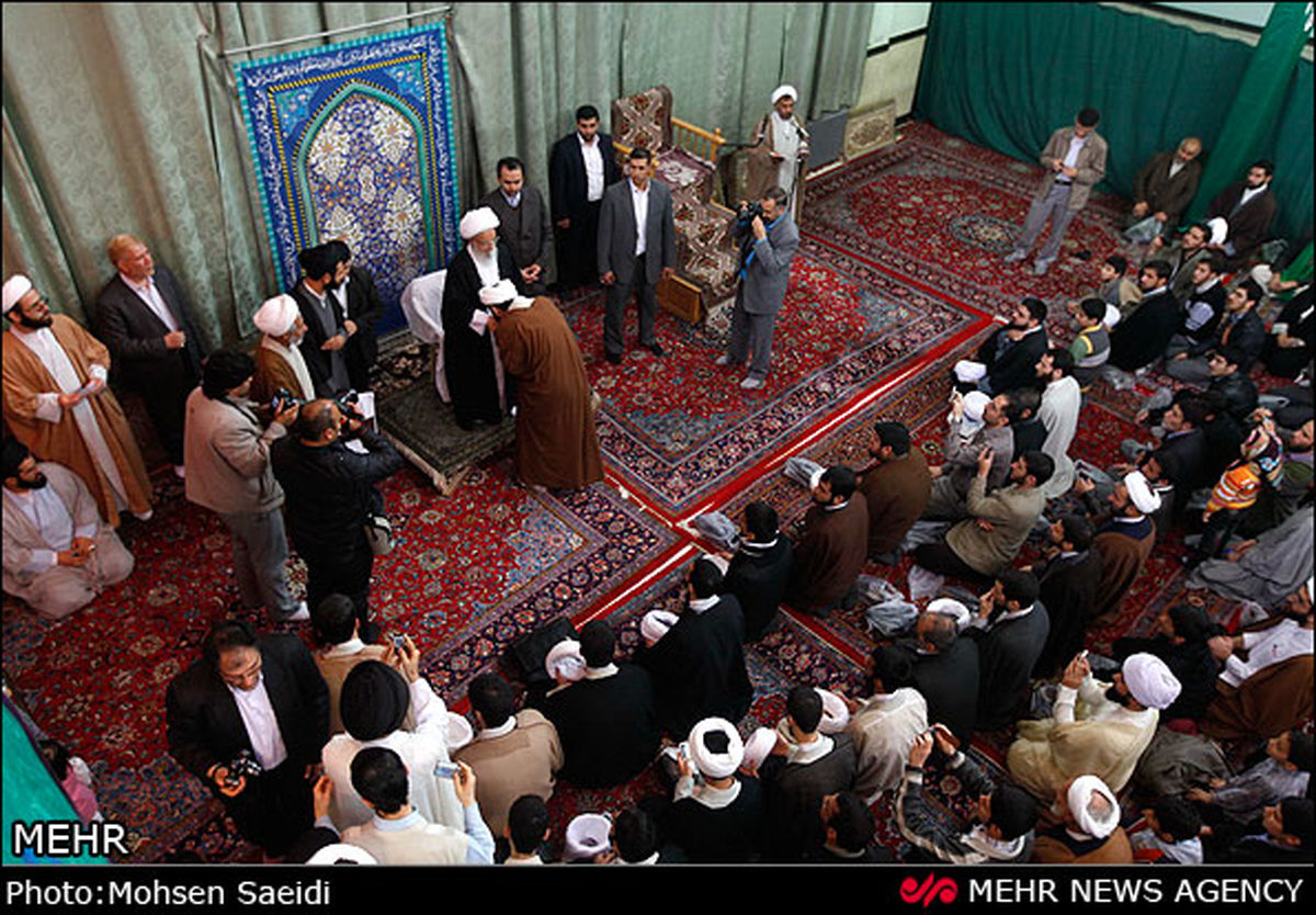 مراسم عمامه گذاری طلاب