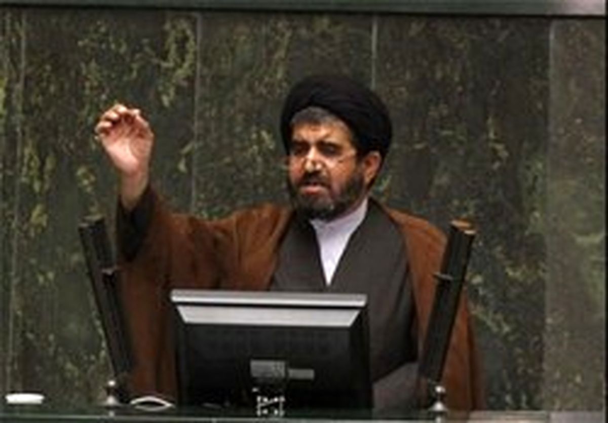 لارگانی: سریعتر غنی‌سازی ۲۰ درصد را آغاز کنیم