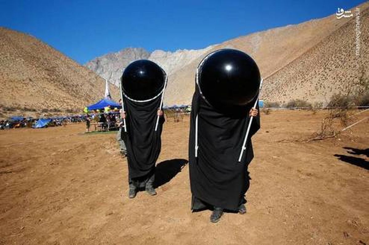 لباس عجیب برای تماشای خورشید گرفتگی +عکس