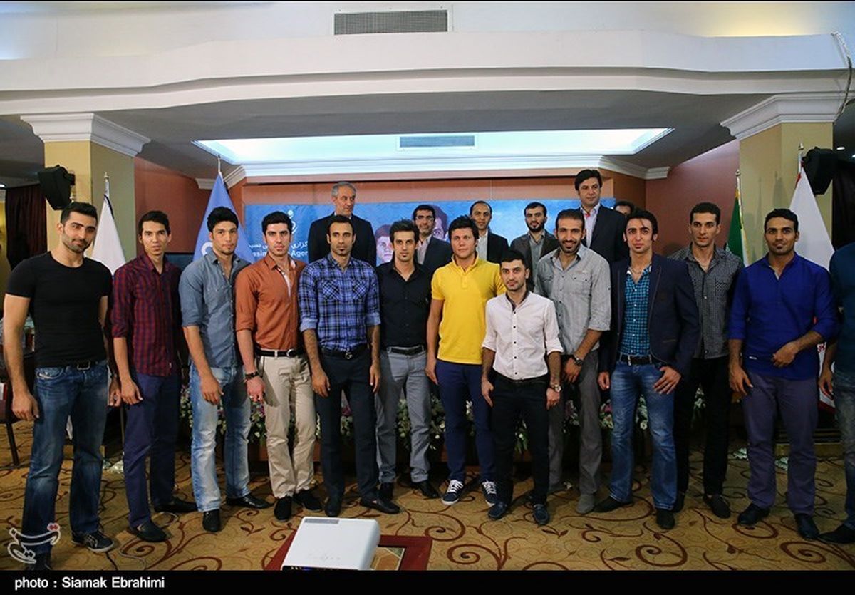 تقدیر از ملی پوشان والیبال /تصاویر