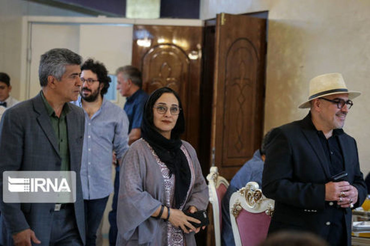 عکس: تیپ متفاوت شوهر داور معروف عصر جدید