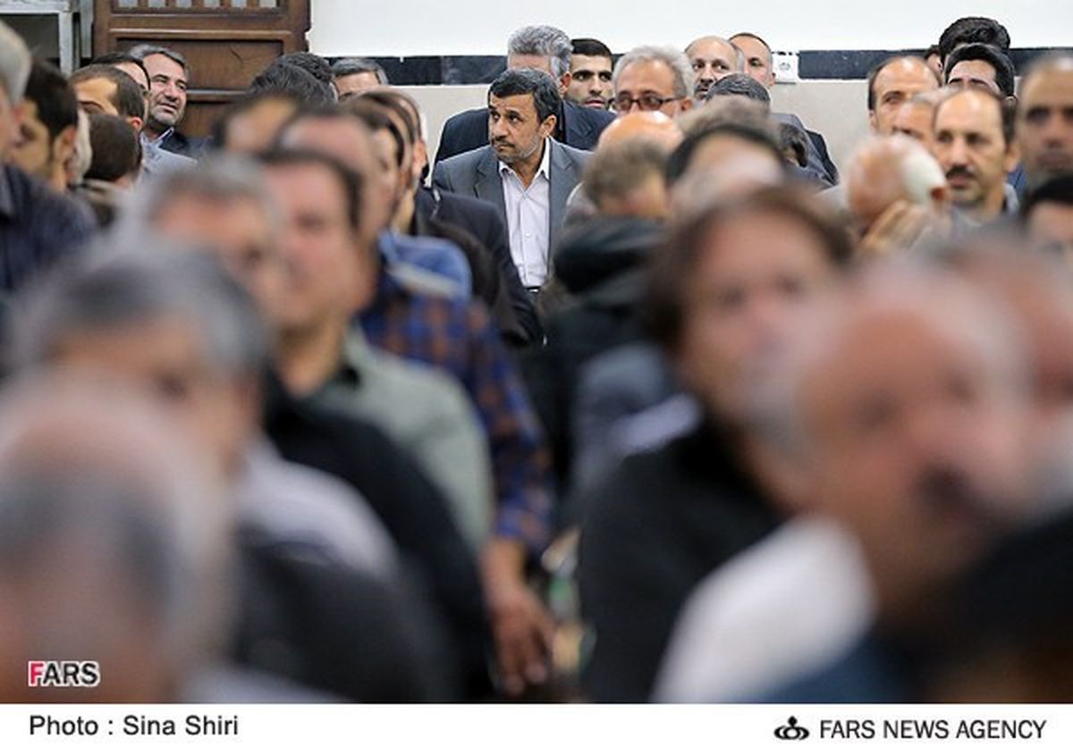 عکس/بازگشت احمدی نژادبه میان مردم