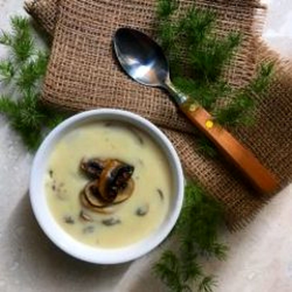 دستور پخت سس قارچ به صورت مرحله‎ای