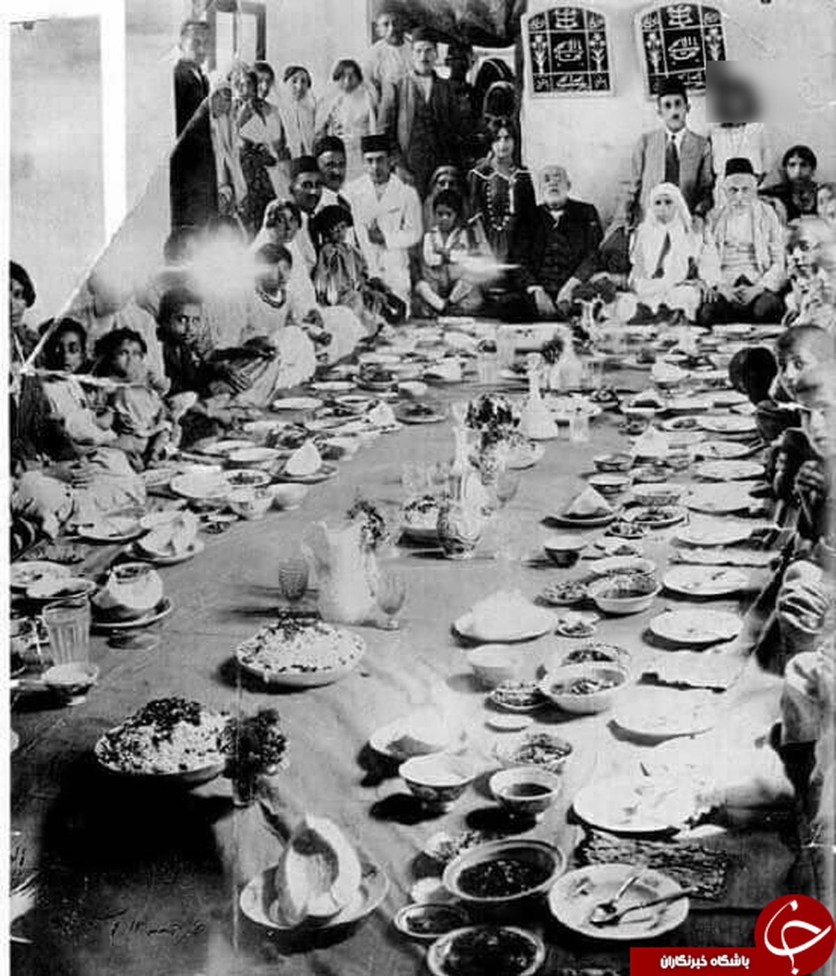 تصویری از شب یلدا ، سال 1355