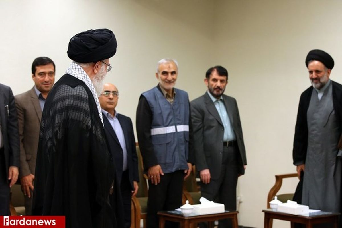 دیدار مسئولان سرشماری نفوس و مسکن با رهبر انقلاب