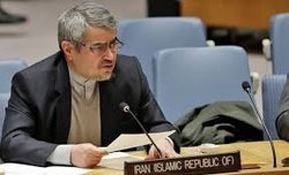 خوشرو: برنامههای آمریکا صلح جهانی را تهدید میکند