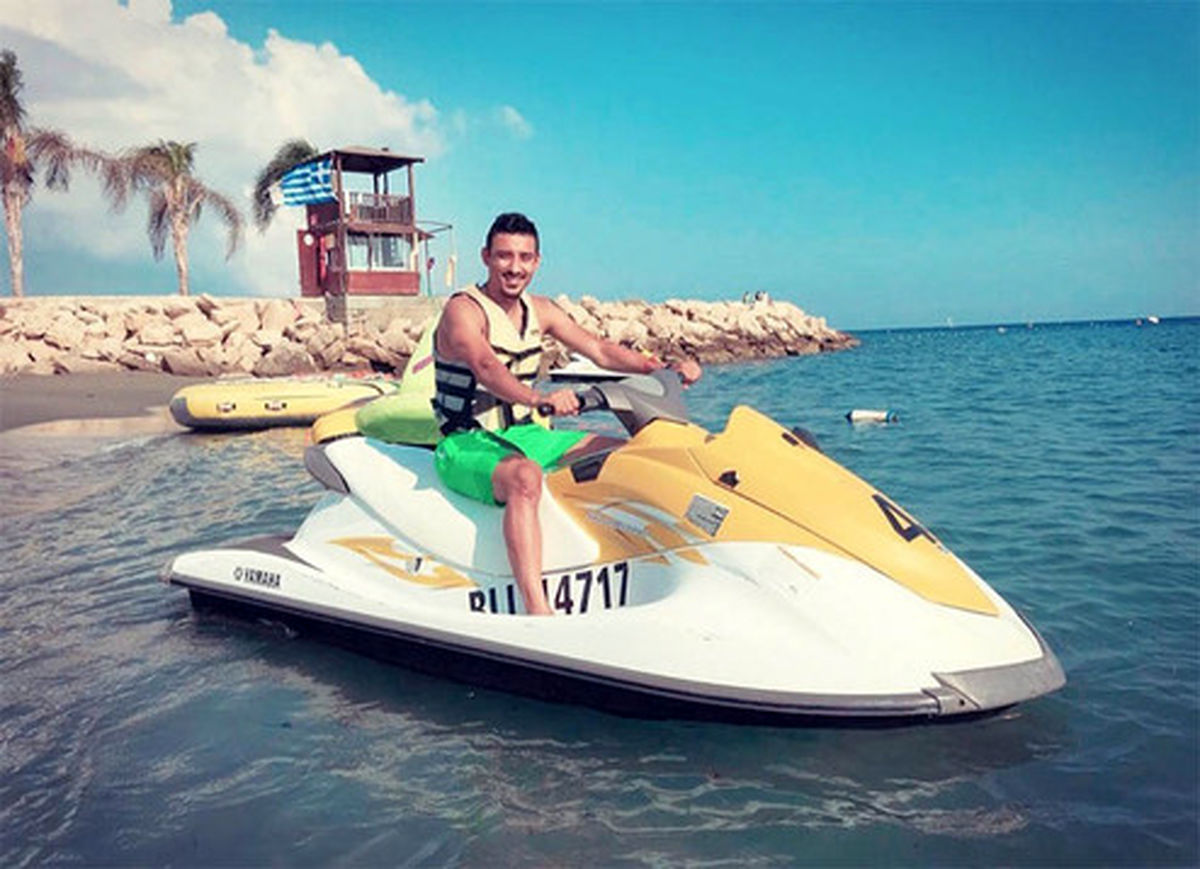 تفریحات لاکچری رضا قوچان نژاد +عکس