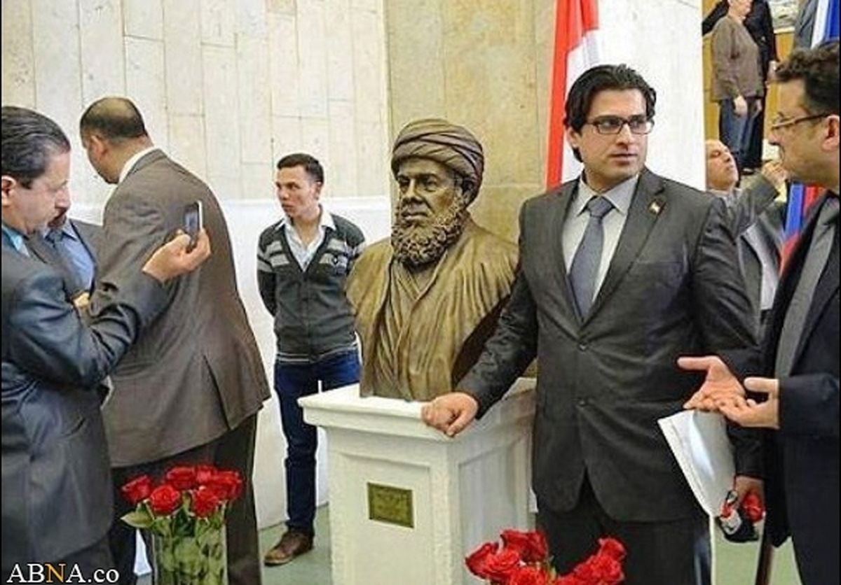 تندیس‌مرجع‌تقلیدشیعیان در مسکو/تصاویر