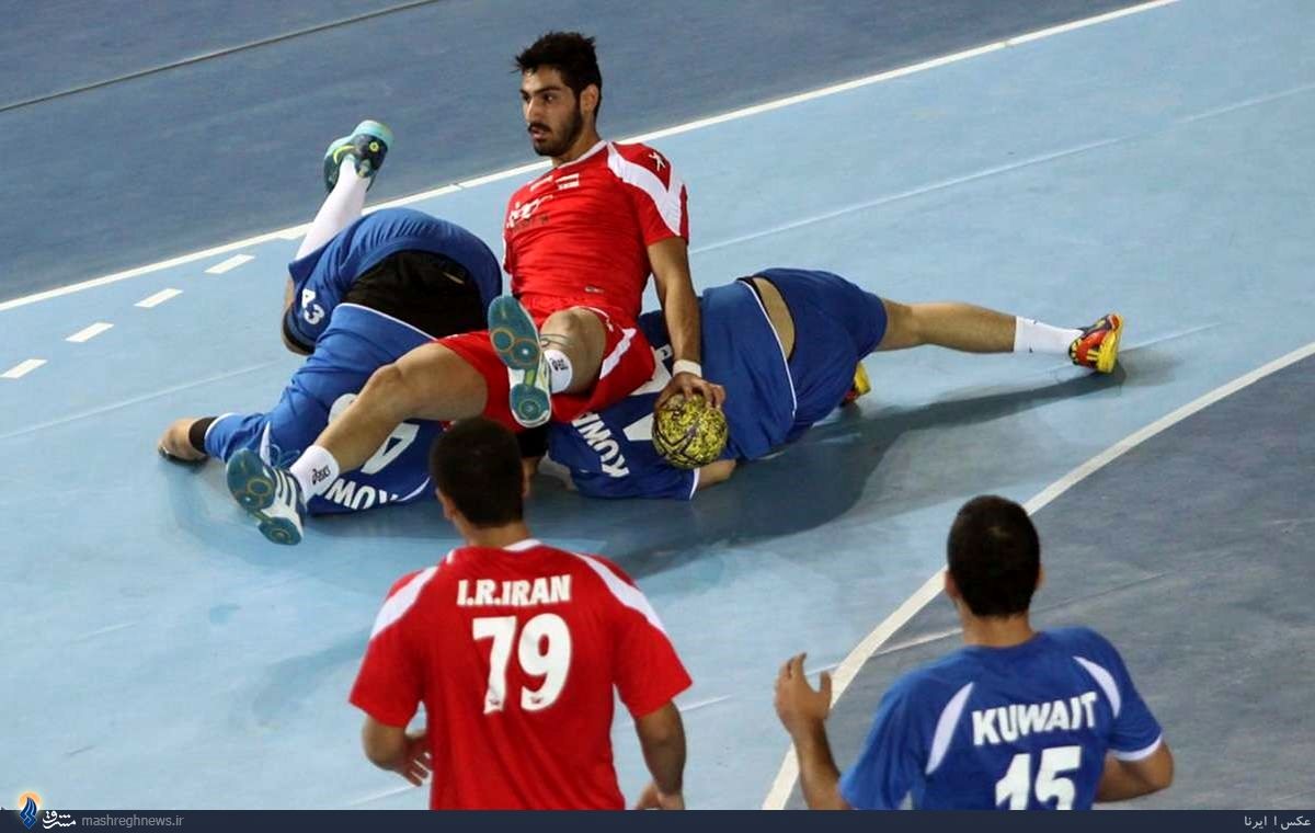 دریبل با ترفند یه خم دو خم!/ عکس