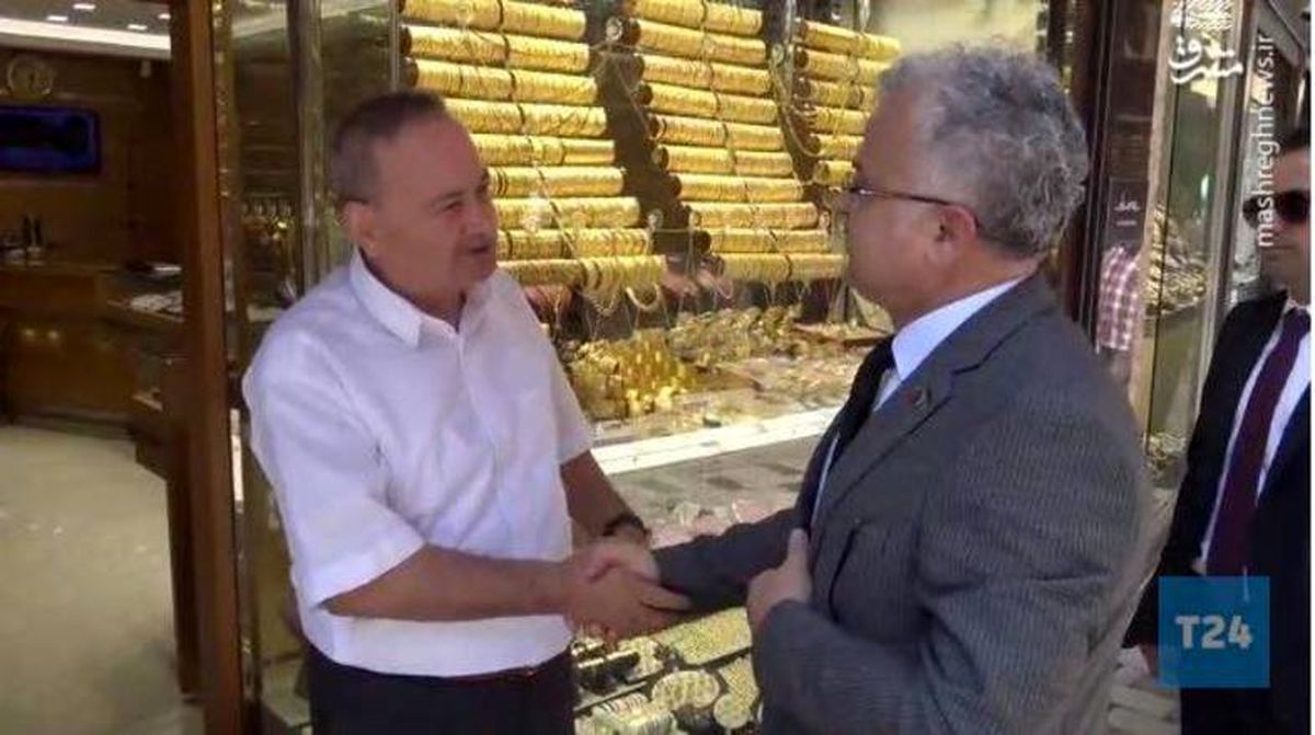 تصاویر:  شهرداری که طلا و ارز همسرش را فروخت!