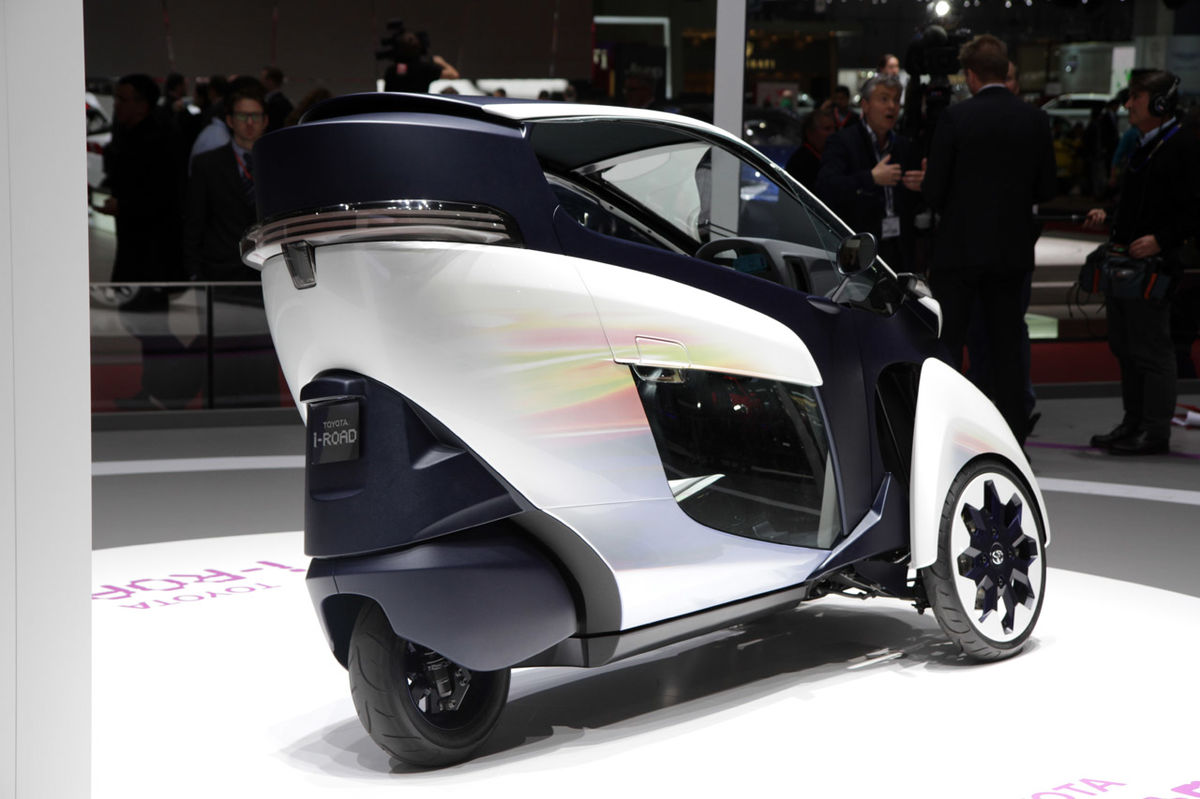 خودرویی که هرگز چپ نمیکند/ عکس