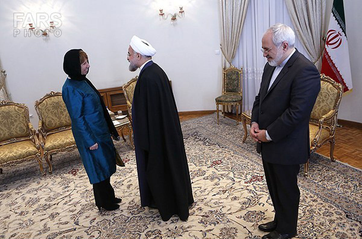 ظریف،روحانی و اشتون در یک قاب/عکس