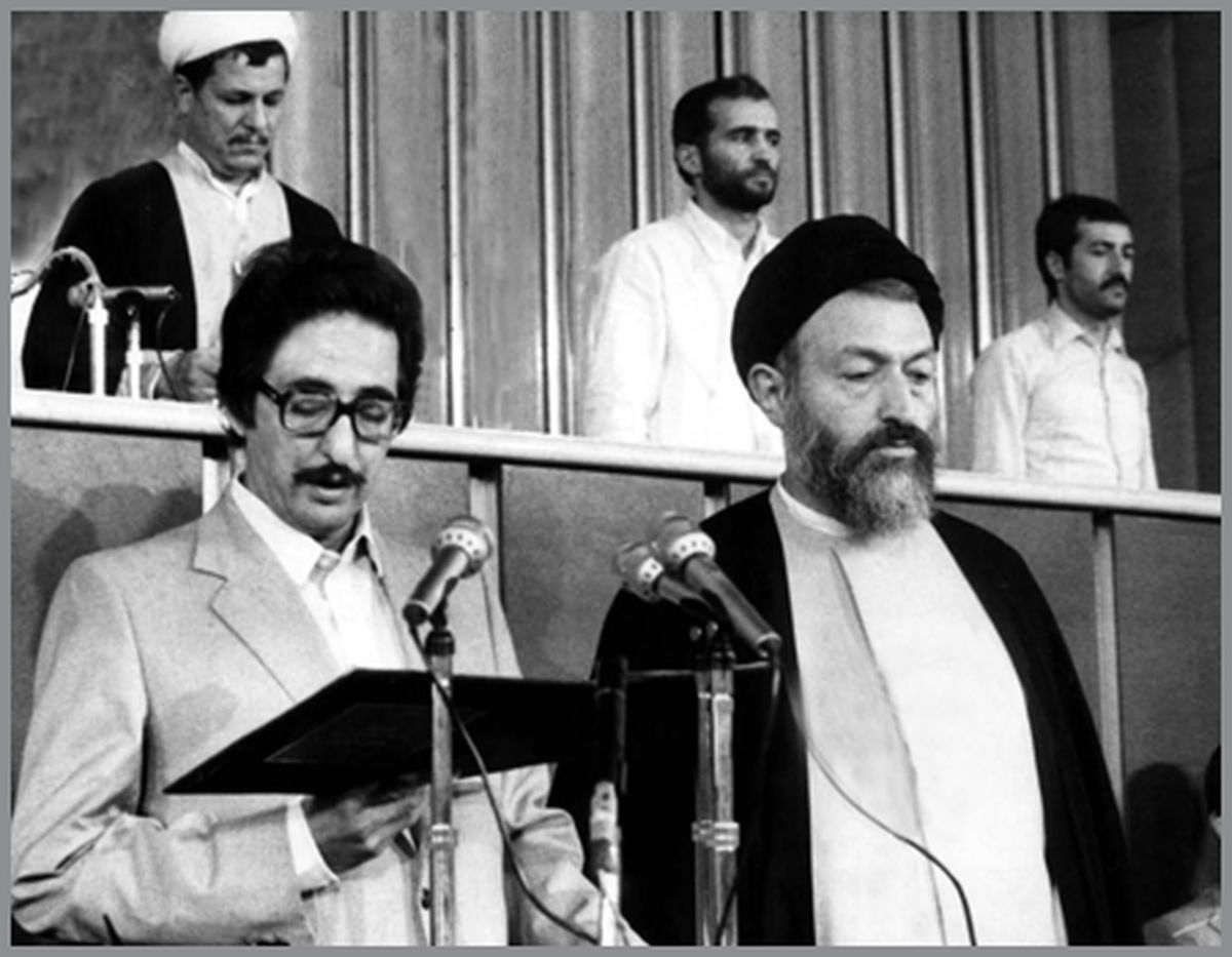 واکنش شهید بهشتی به پخش شعار علیه بنی صدر از تلویزیون بعد از فرار