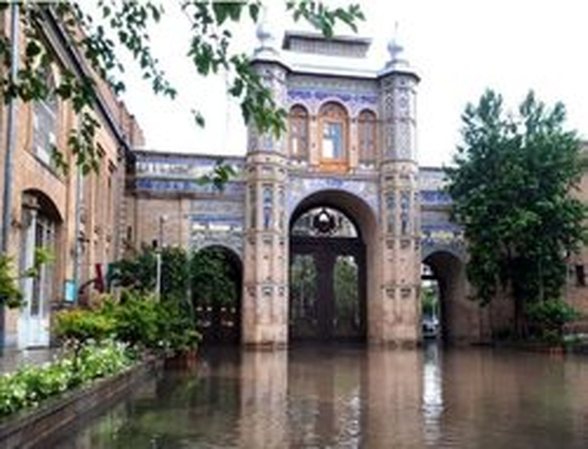 عکس: آبگرفتگی در میدان توپخانه پس از باران در تهران