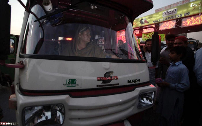 تاکسی زنان در پاکستان +تصاویر