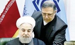 تجلیل خاص روحانی از خدمات سیف در بانک مرکزی!