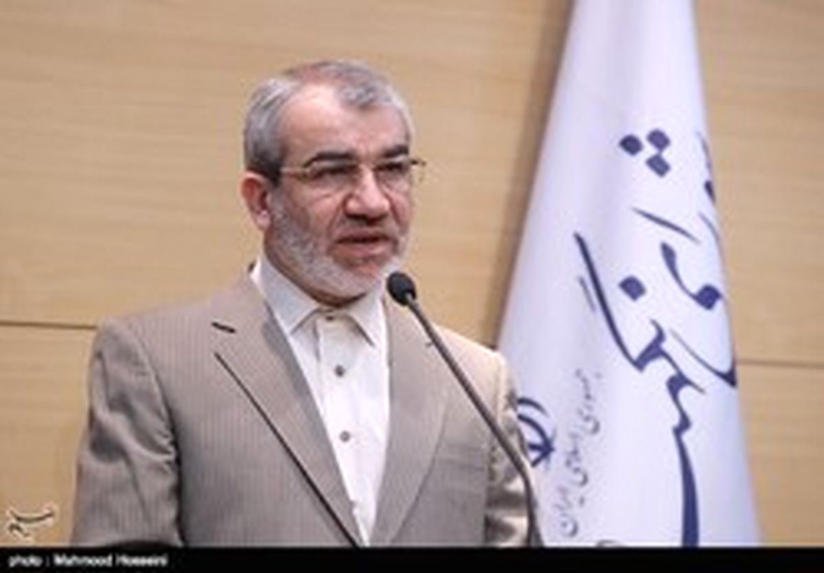 کدخدایی: شورای نگهبان مبارزه با فساد را تسهیل میکند