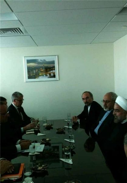 دیدار روسای‌جمهور ایران و فرانسه / عکس