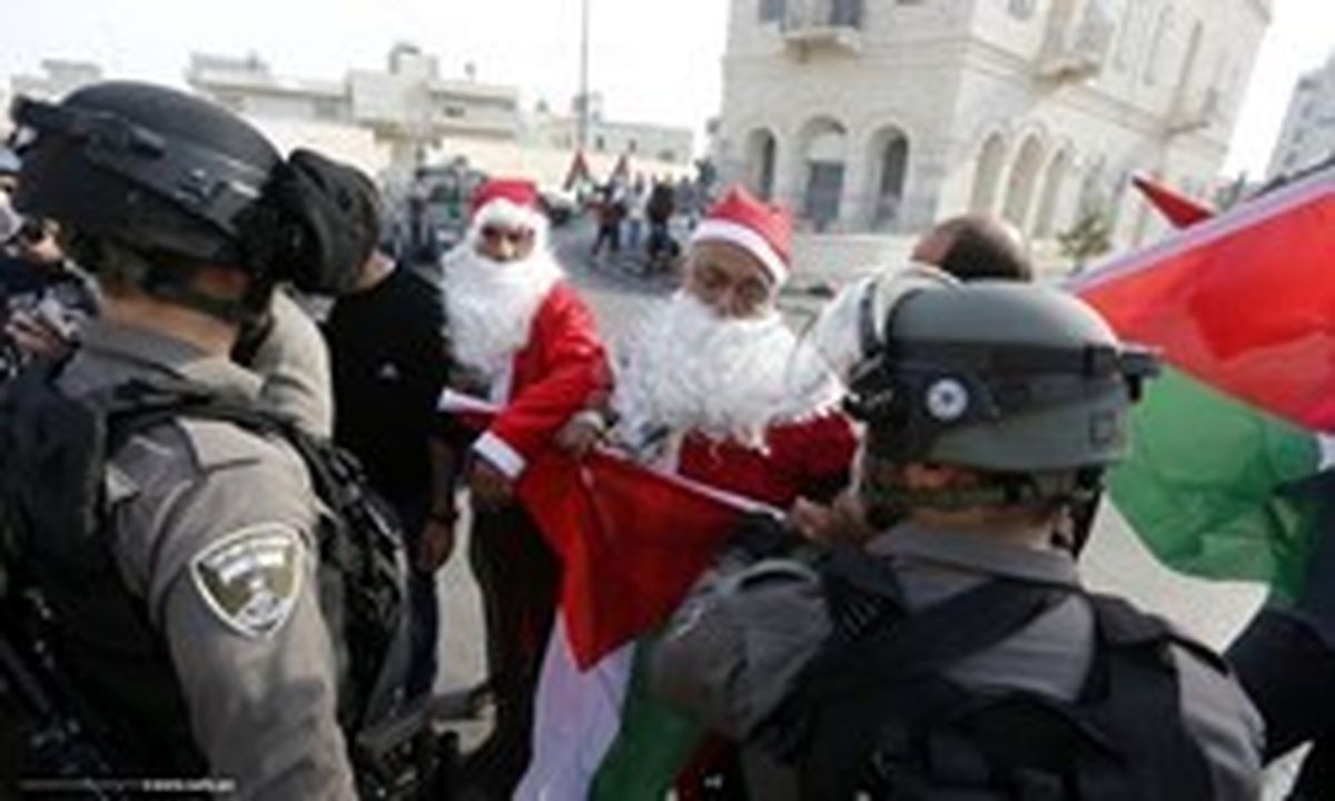 بابانوئل‌های معترض به تصمیم ترامپ علیه قدس +عکس