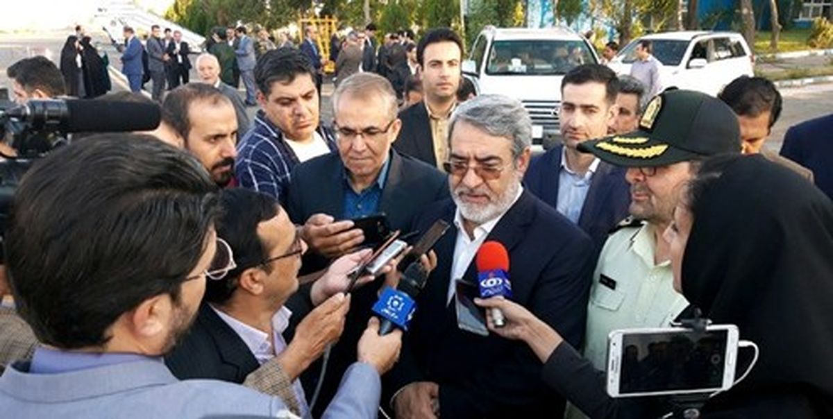 وزیر کشور: به بهانه‌های سیاسی، فضای کشور را تخریب نکنیم