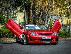 عکس: مرسدس بنز خفاشی در تهران!