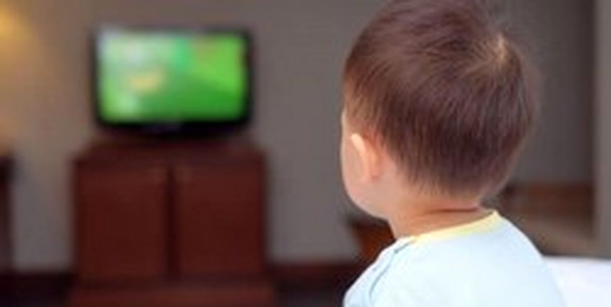 تماشای تلویزیون برای کودکان؛ ممنوع
