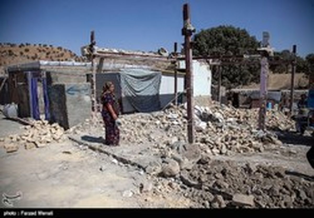سلبریتیها یک خانه هم برای زلزلهزدگان نساختند